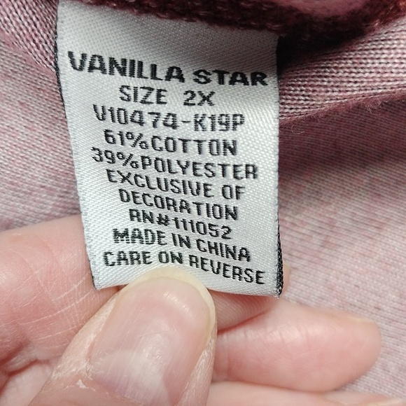 Vanilla star women's 2X burgundy colored shirt with velvet feel - Picture 7 of 11